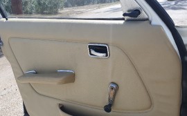 Mercedes Benz 200 image