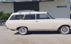Opel Rekord Caravan image