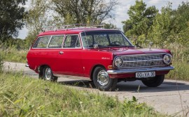 Opel Rekord Caravan image