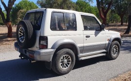 Mitsubishi Pagero 2.5 GLS image
