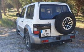 Mitsubishi Pagero 2.5 GLS image