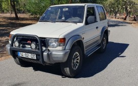 Mitsubishi Pagero 2.5 GLS image